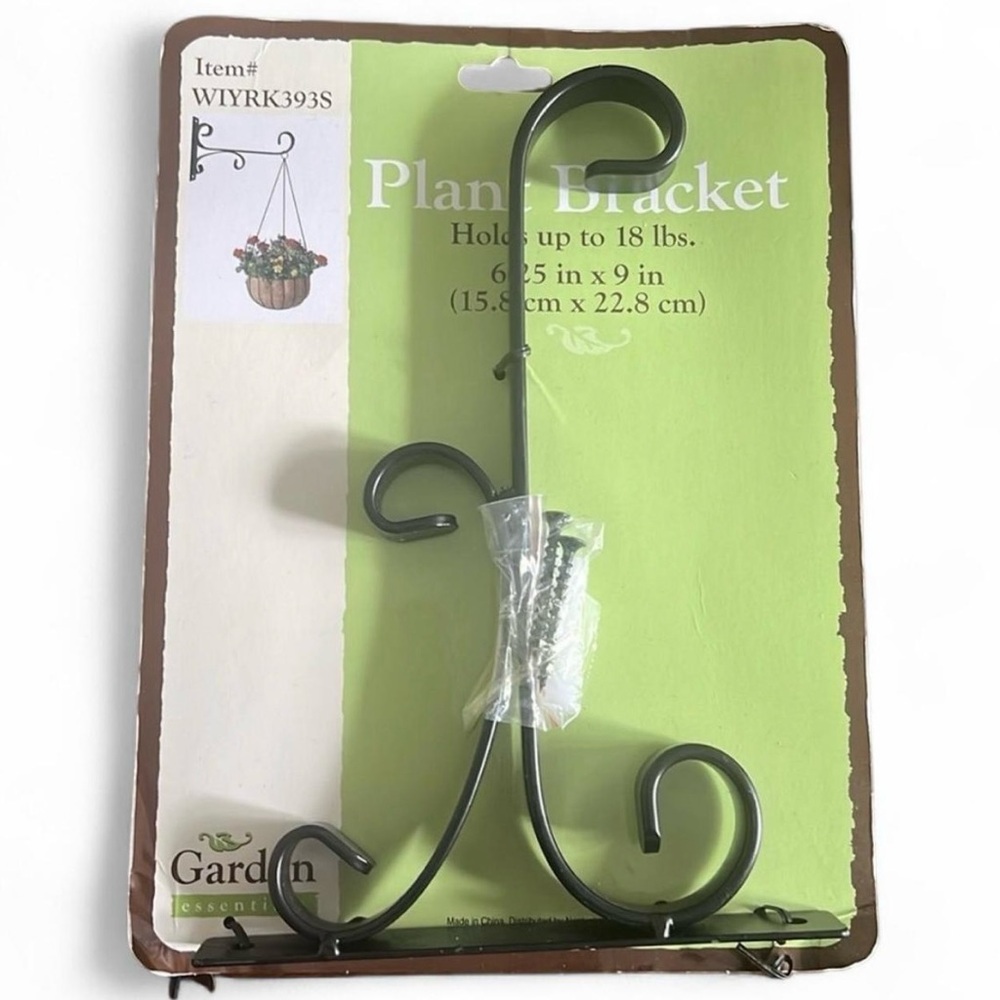 Black Plant bracket